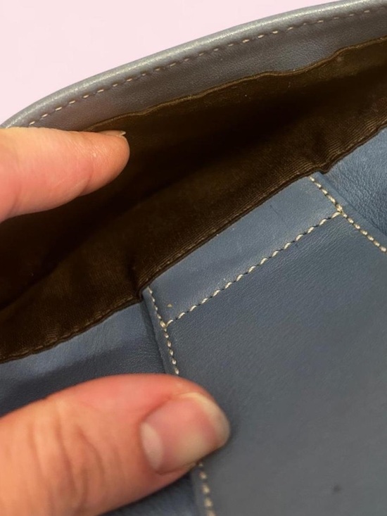 Coach Hampton Hobo Blue Leather
Shoulder Bag Vintage 7783+ Chain - Picture 7 of 9